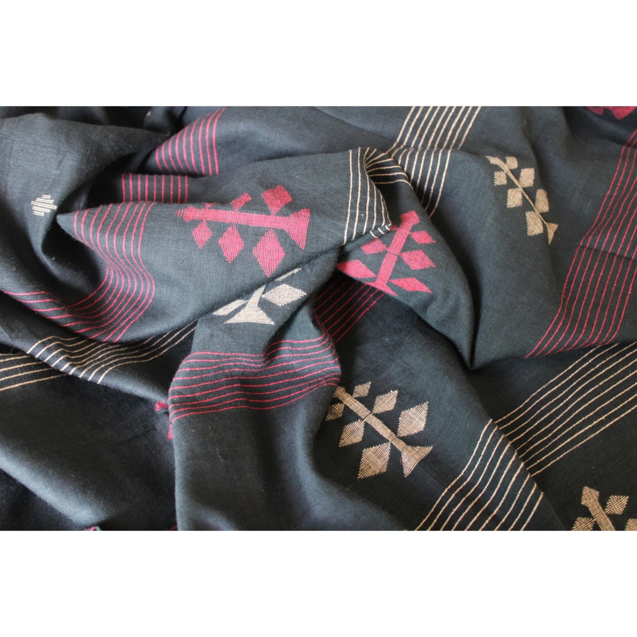 (1152) Cotton Azo-free dyed Jamdani sari from Burdwan with cotton motifs - Black, maroon