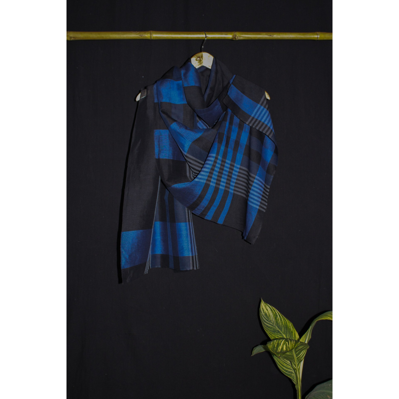 (2073) Khadi  and linen Azo-free dyed stole from Shantipur - Indigo, black, blue, white, stripes, plain