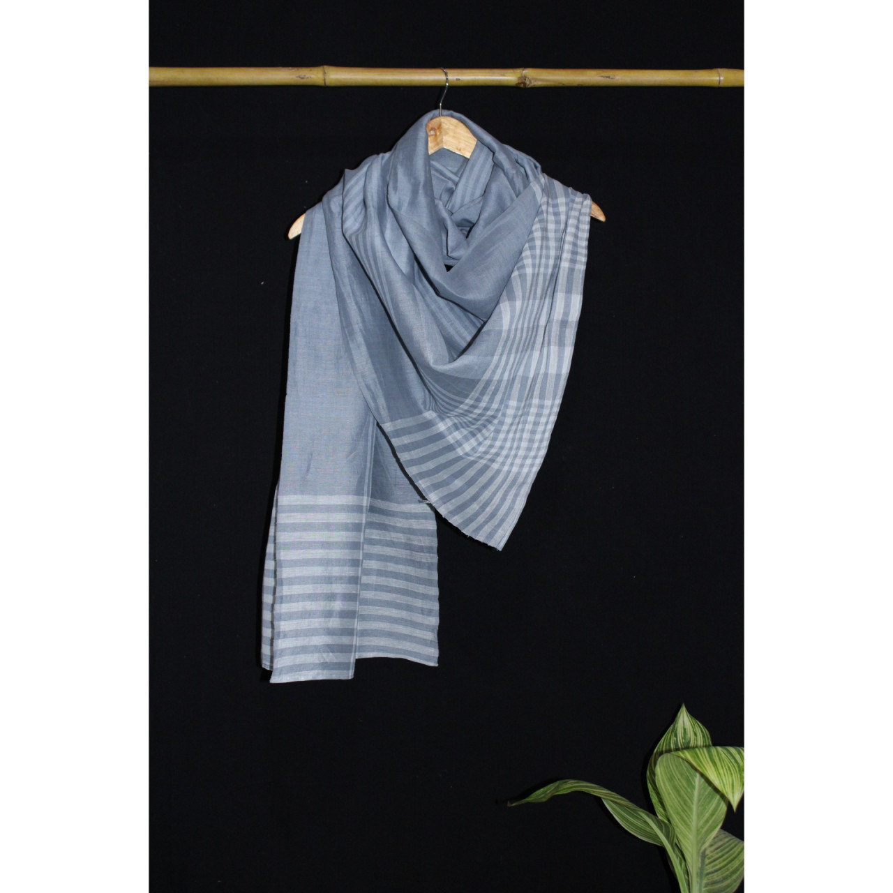 (2156) Khadi  and linen Azo-free dyed stole from Shantipur - Grey, white, stripes, plain